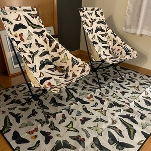 Burton MINE77 spring 2021 collection, 2 Helinox chairs and camping blanket